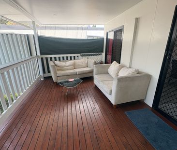 Fully Furnished - Photo 4