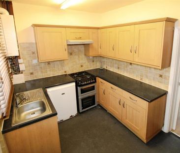 2 bedroom terraced house to rent - Photo 6