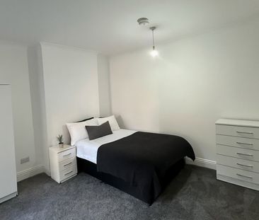 Room in a Shared House, Mercia Drive, B14 - Photo 1