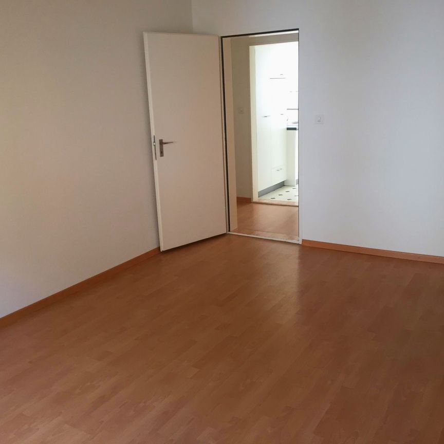 Schöne 3-Zimmerwohnung an sehr zentraler Wohnlage - Foto 1