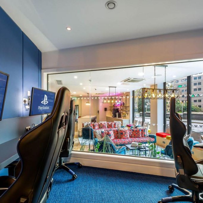 1 bedroom private hall to rent - Photo 1