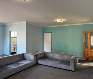 2/43 Pearson Street Lambton NSW - Photo 4