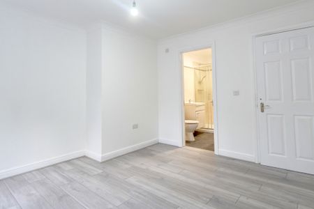 Avondale Road, South Croydon, CR2 - Photo 3