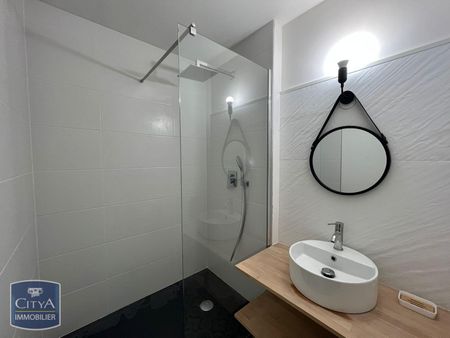Location Appartement 2 pièces 31m² LE TAMPON 97430 - Photo 5