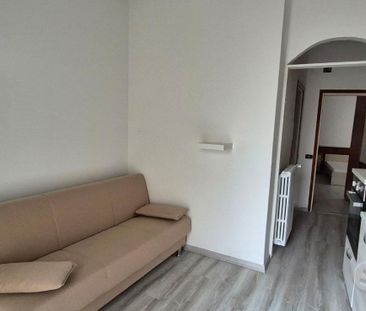 Bilocale con posto auto coperto - Photo 1
