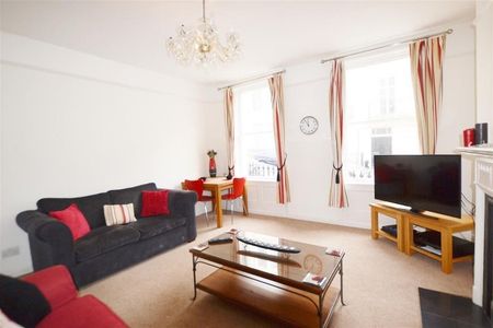 2 Bed Flat, Devonshire Place, BN2 - Photo 3