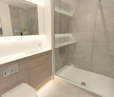 2 bedroom flat to rent - Photo 6