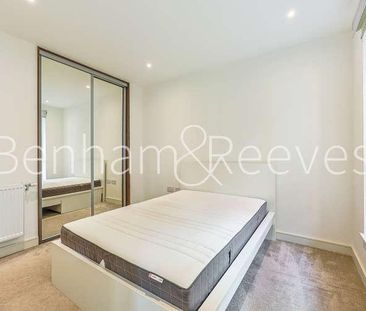 Accolade Avenue, Southall, UB1 - Photo 4