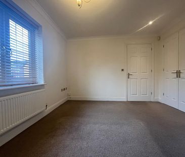 2 bedroom maisonette to rent - Photo 2