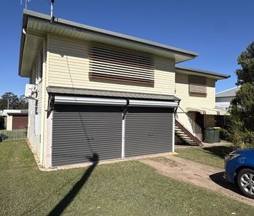 Renovated family home - Apply now! - Photo 2