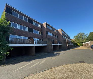 Eleanor Close, Lewes - Photo 1