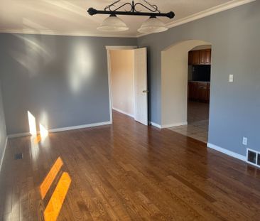 For Lease - 232 Barton Street Unit# Upper, Hamilton, Ontario - Photo 1