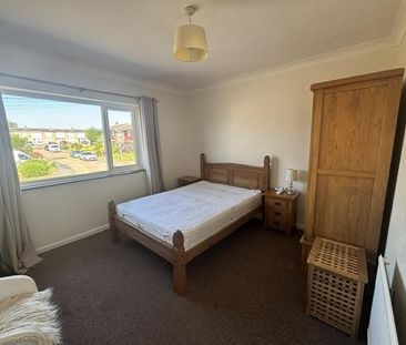 3 bedroom terraced house to rent - Photo 6