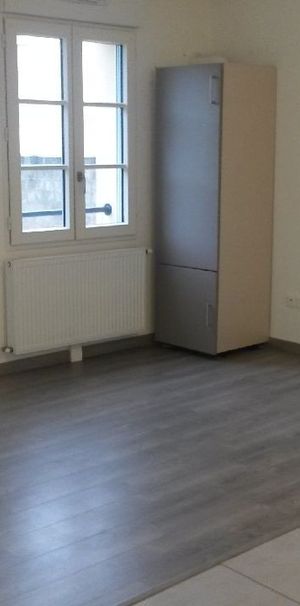 Location Appartement 2 pièces 42m² BEAUVAIS 60000 - Photo 1