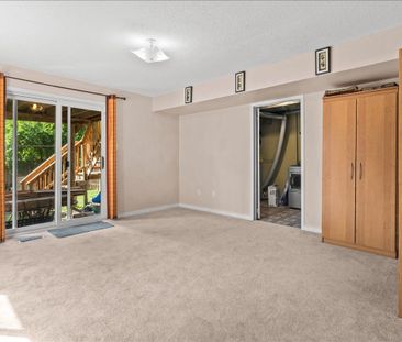 For Lease - 2561 Gill Crescent, Oakville, Ontario - Photo 6