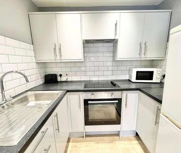 The Broadway, Southend-on-sea, Essex, SS1 - Photo 4