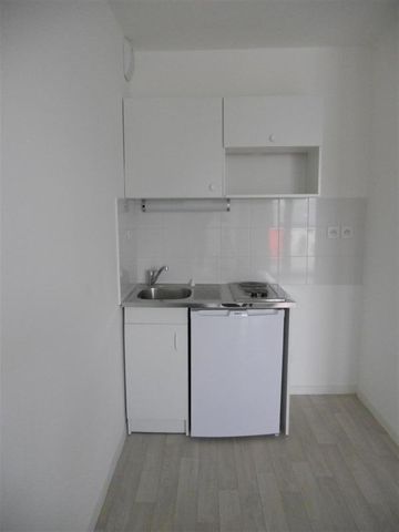 Location Appartement 1 pièce 32m² NANTES 44300 - Photo 3