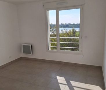 T2 AVEC BALCON ET PARKING - Photo 1