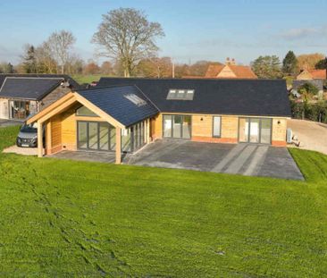 Rachel`s House, Durham Leys Farm, The Green - Photo 5