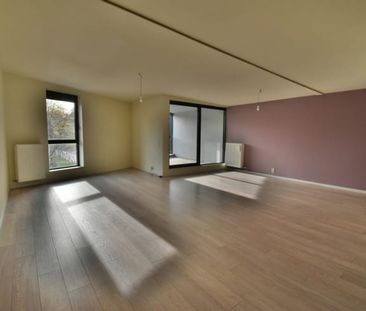 Appartement te huur - Foto 2