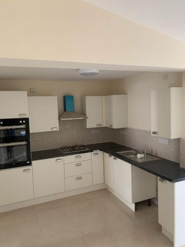 2 bedroom house share to rent - Photo 4