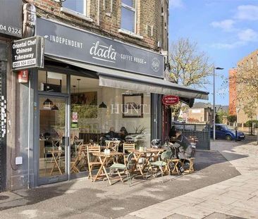 Woodford New Road, E18 - Photo 1