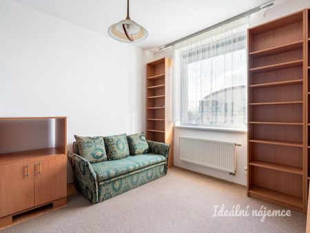 Pronájem bytu 3+kk 68 m2 - Fotografie 3