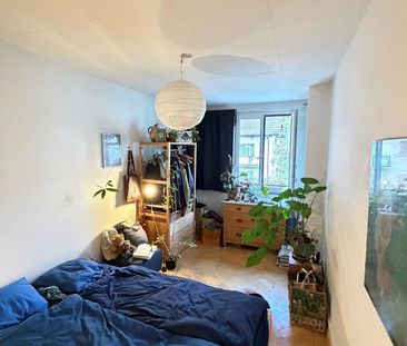 Charmante, 3-Zimmer-Wohnung an der Lehenstrasse 63 in Zürich - Photo 2