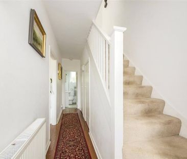 3 Bed Terraced House, Winforton Street, SE10 - Photo 3