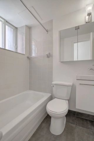 25 Avenue des Pins — Studio - unit 217 - Photo 5