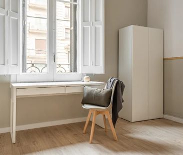 Carrer de Balmes, Barcelona, Catalonia 08006 - Photo 3