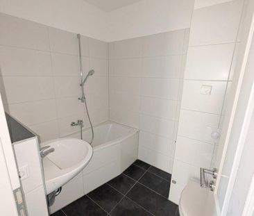 ++ Einbauküche, Balkon, Parkett, modernes Badezimmer, zentrumsnähe ... - Photo 5