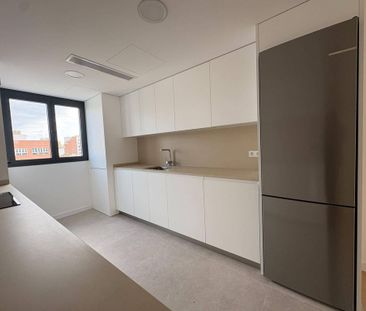 3 room luxury Flat for rent in Palma de Mallorca, Spain - Photo 6