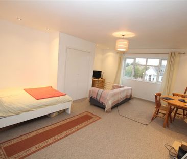 Sea Road, Bournemouth - Photo 1