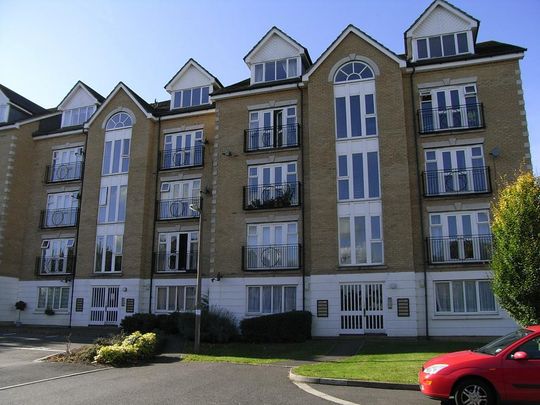 2 bedroom flat to rent - Photo 1