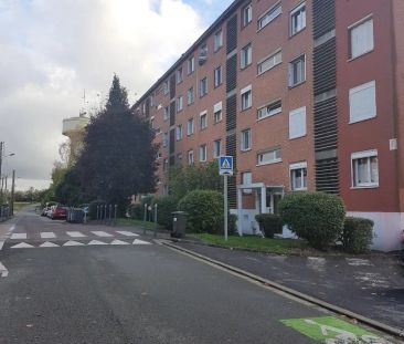 Appartement à louer 5 pièces 79.58m² - Photo 1