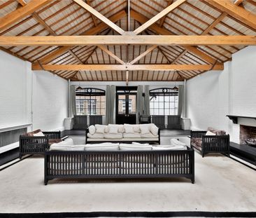 Vine Yard, London, SE1 1QL - Photo 1