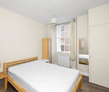 Nicolson Street, Newington, Edinburgh EH8 - Photo 4