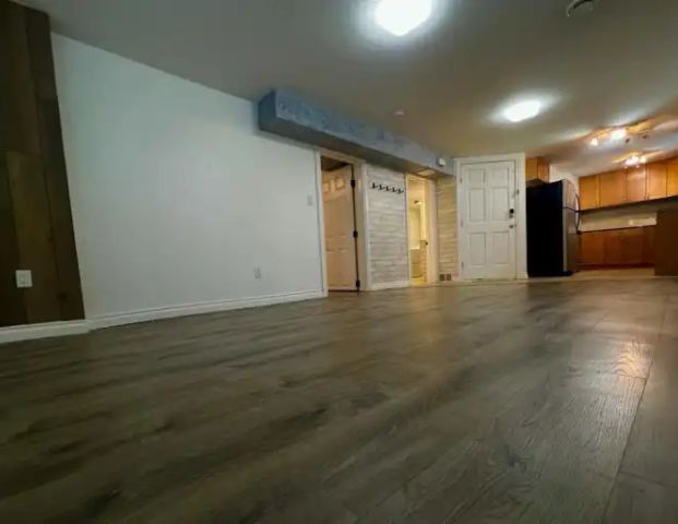 11439 93 Street Northwest, Edmonton, Alberta, Canada, T5G 1C5 | 11439 93 Street Northwest, Edmonton - Photo 1