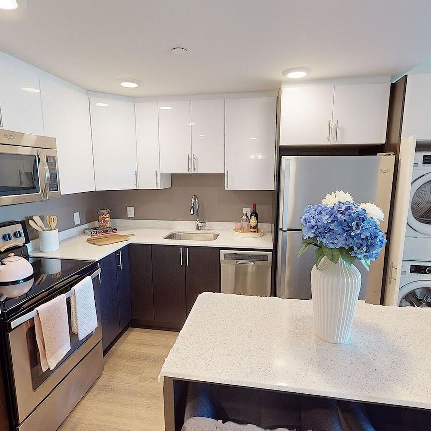 Centretown West - Photo 1