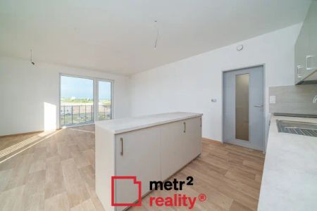 Pronájem bytu 2+kk,73 m - Fotografie 3