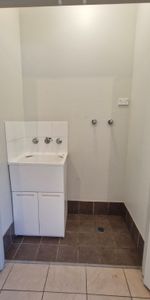 Two bedroom affordable housing townhouse - Photo 3