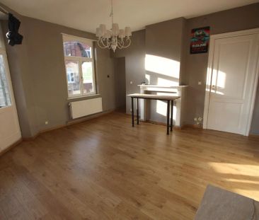 Appartement op 2de verd nabij St-Pietersstation en Citadelpark - Photo 1