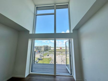 Lys 2-værelses lejlighed med altan i Nørresundby - Photo 2