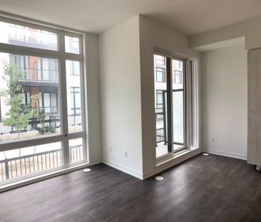 For Lease - 12 DAVID EYER Road Unit# 1121, Richmond Hill, Ontario - Photo 5