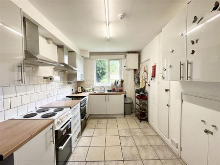 House share to rent - Photo 5