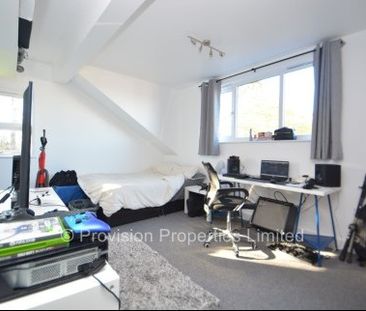 6 Bedroom Houses in Burley - Photo 4