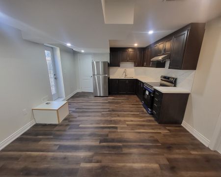 For Lease - 5457 Meadowcrest Avenue Unit# Bsmnt, Mississauga, Ontario - Photo 2