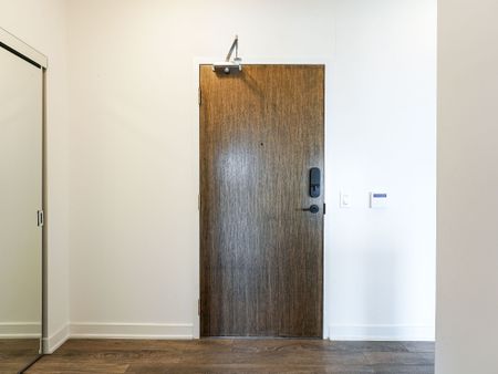 For Lease - 100 Eagle Rock Way Unit# 929, Vaughan, Ontario - Photo 3