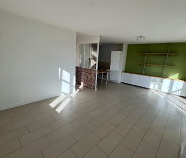 Location Maison 4 pièces 81m² - Photo 1